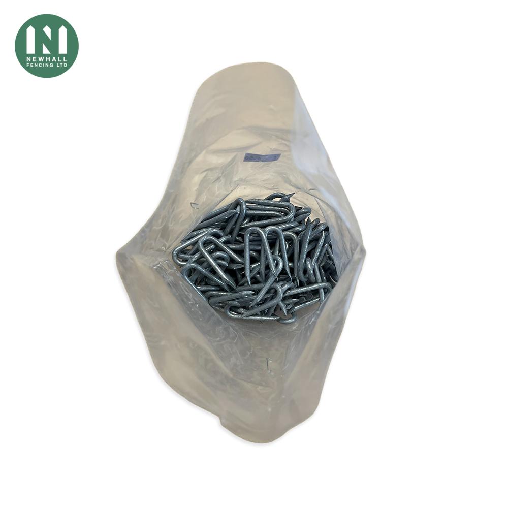 1KG 40mm x 4.0 Staples